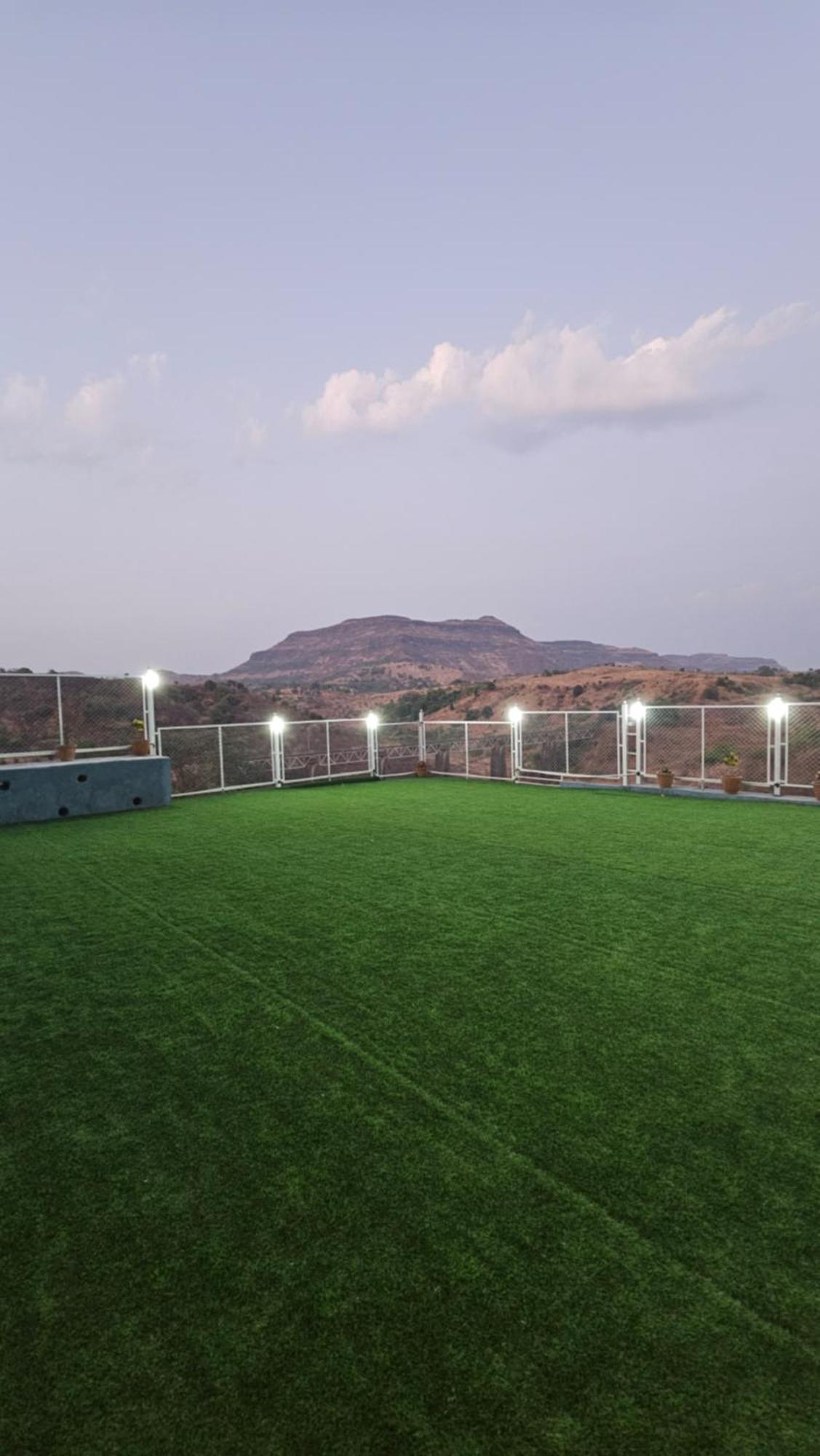 Oxi Valley Resort Igatpuri Eksteriør billede
