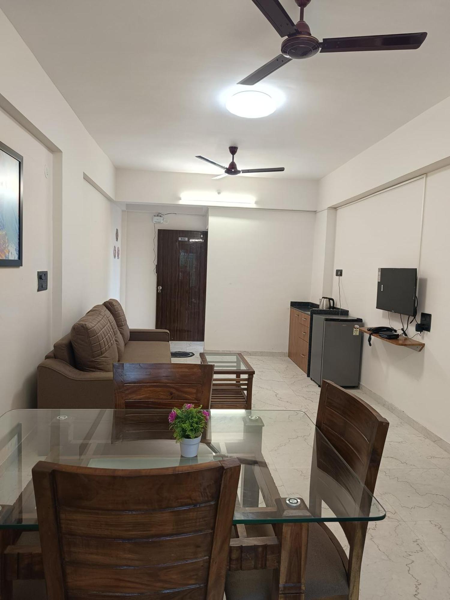 Oxi Valley Resort Igatpuri Eksteriør billede